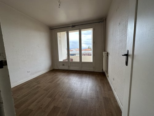 Opération de rénovation immobilière — Vendome appartement hugo